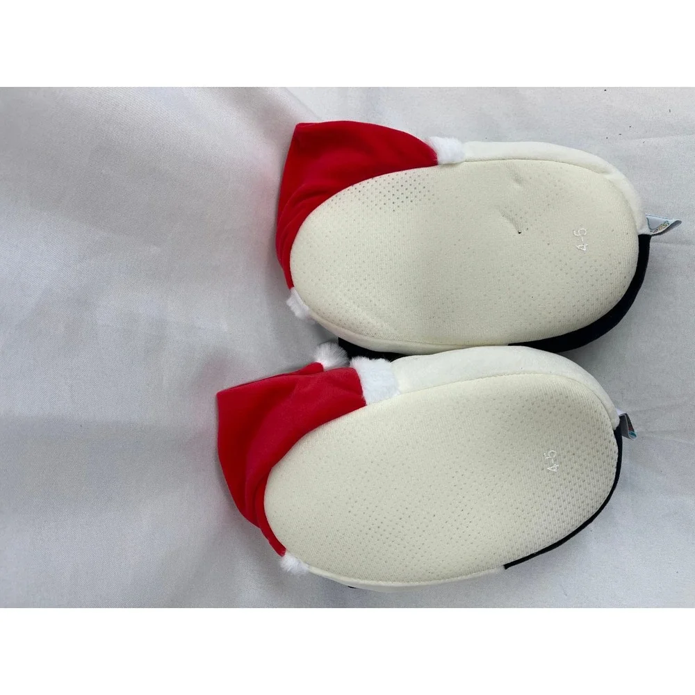 Squishmallows Santa Hat Cat Slippers Off-White Christmas Plush Size 4/5 NEW